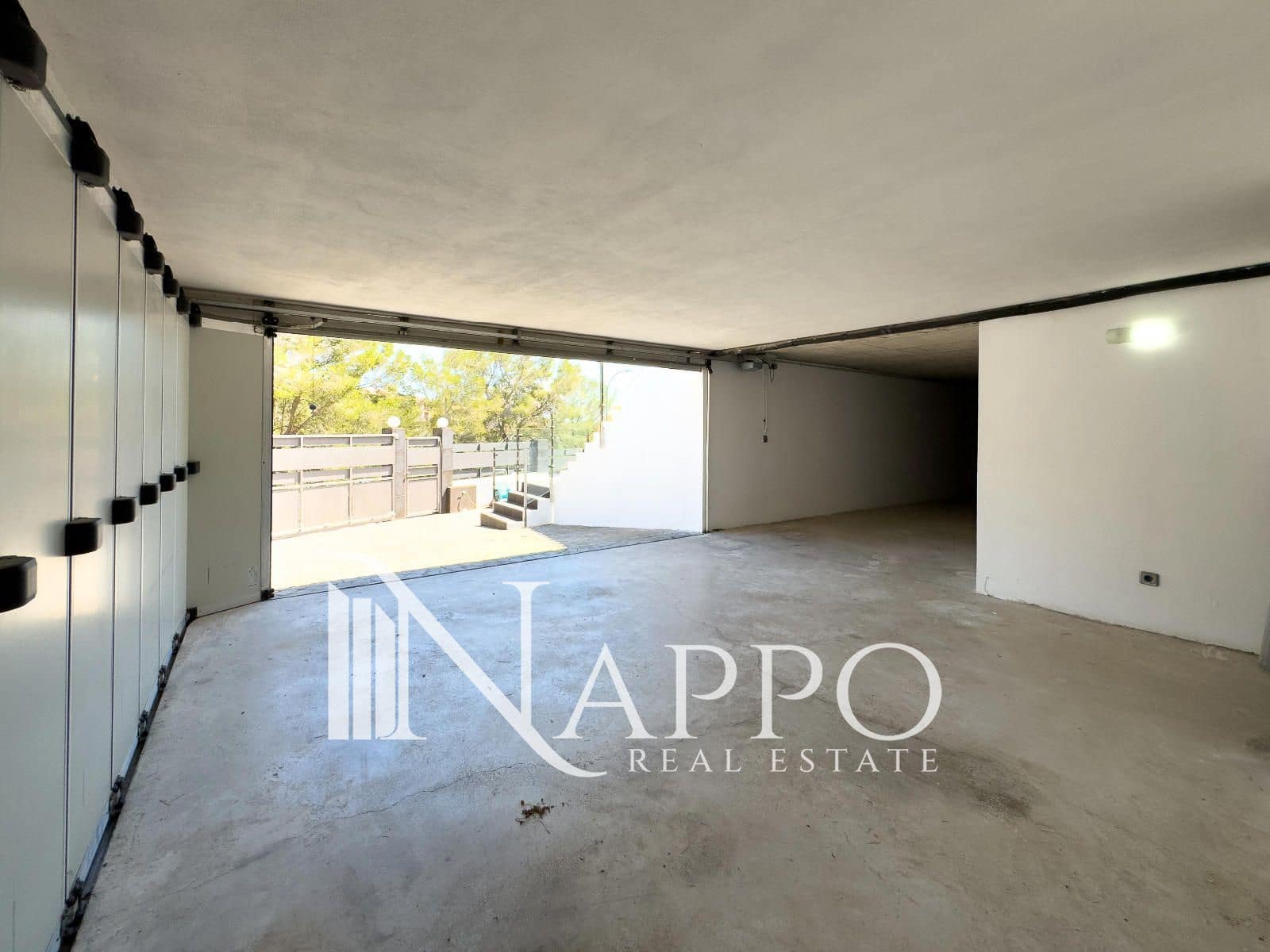 3 soveværelse Villa til salg i Calvia med swimmingpool garage - € 2.600.000 (Ref: 9002619)