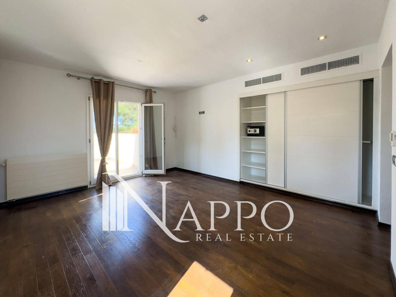 3 soveværelse Villa til salg i Calvia med swimmingpool garage - € 2.600.000 (Ref: 9002619)