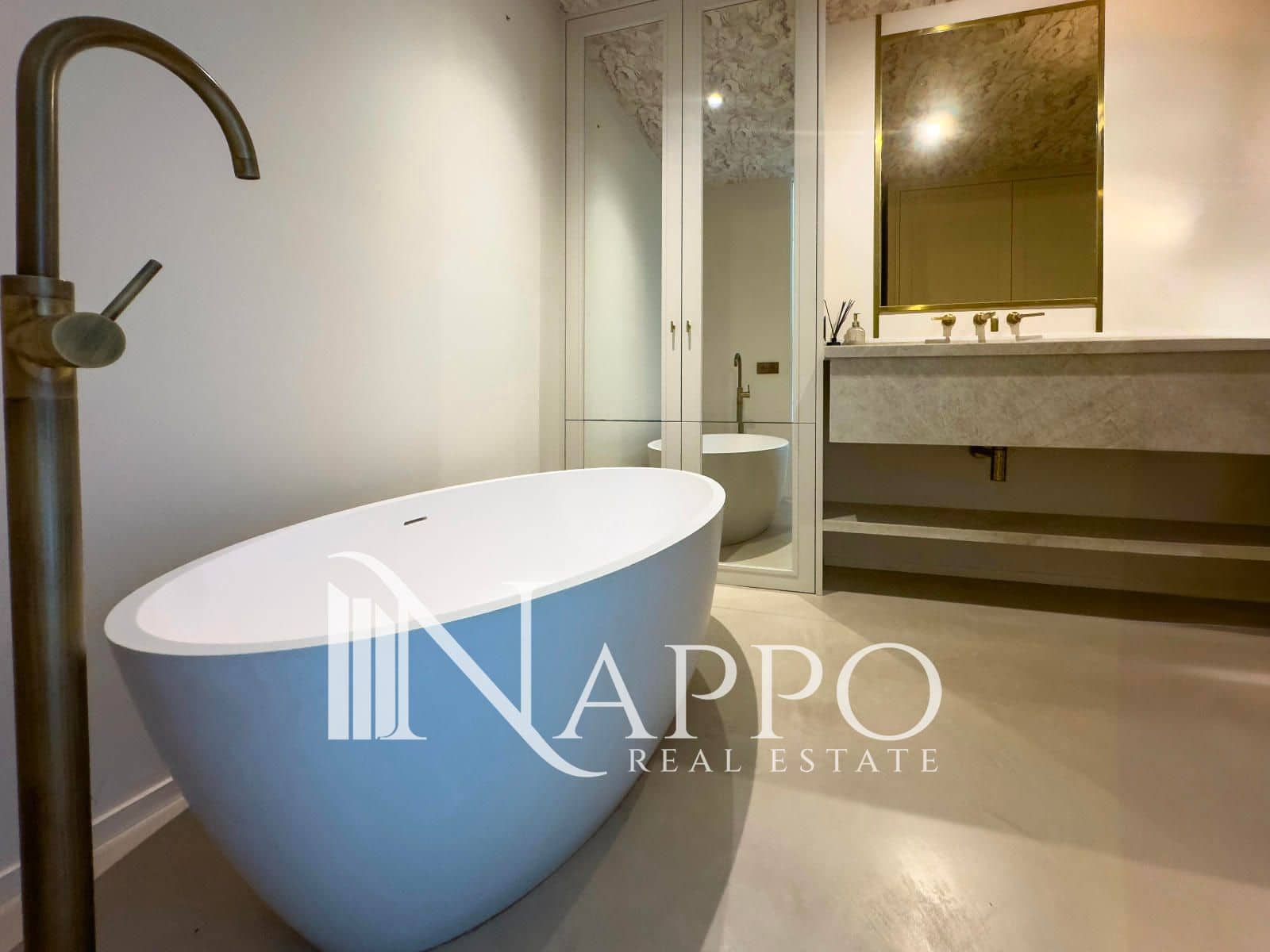 4 slaapkamer Villa te huur in Palma de Mallorca met zwembad garage - € 30.000 (Ref: 9026341)