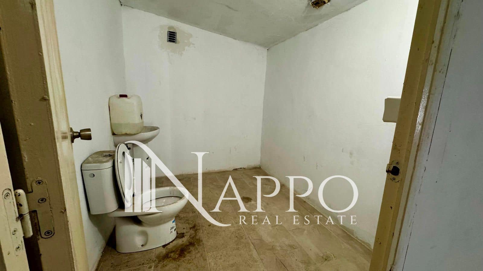 Erhverv til salg i Palma de Mallorca - € 199.900 (Ref: 9103917)