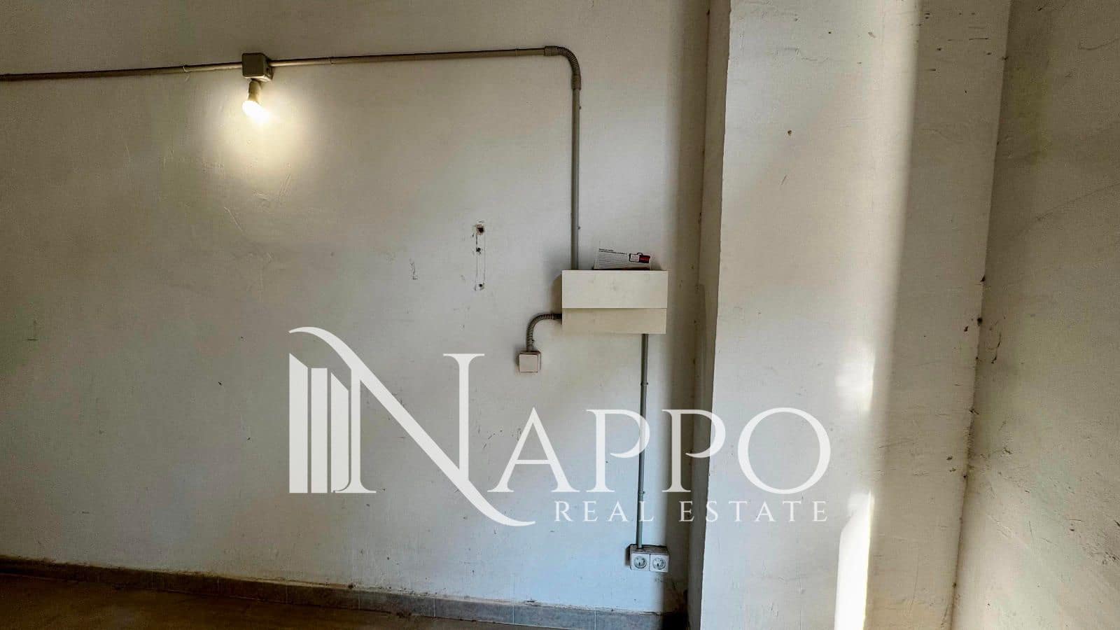 Erhverv til salg i Palma de Mallorca - € 199.900 (Ref: 9103917)