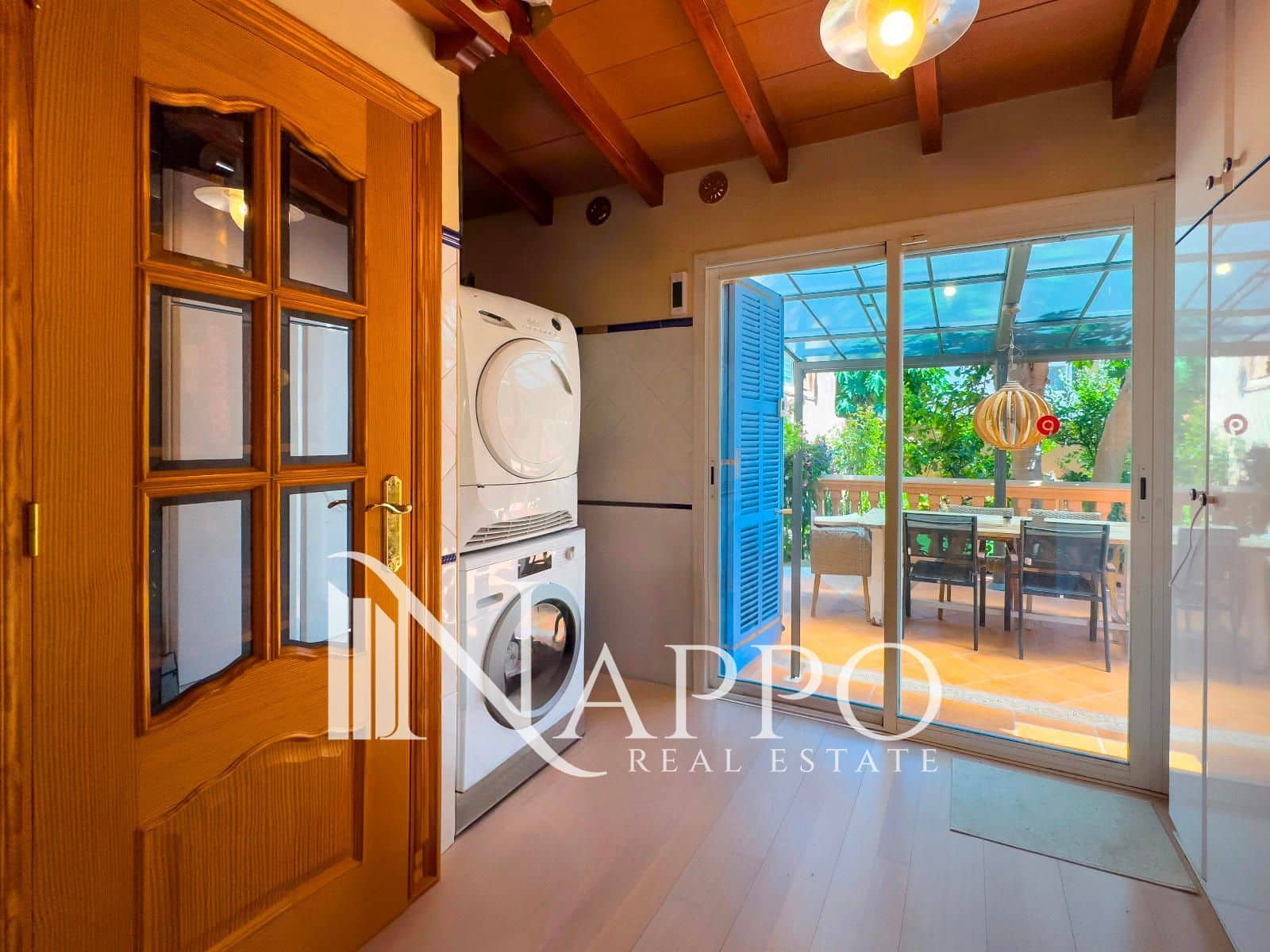 2 slaapkamer Huis te koop in Palma de Mallorca met garage - € 550.000 (Ref: 9111665)