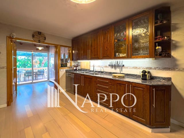 2 slaapkamer Huis te koop in Son Espanyolet, Palma de Mallorca met garage - € 550.000 (Ref: 9111665)