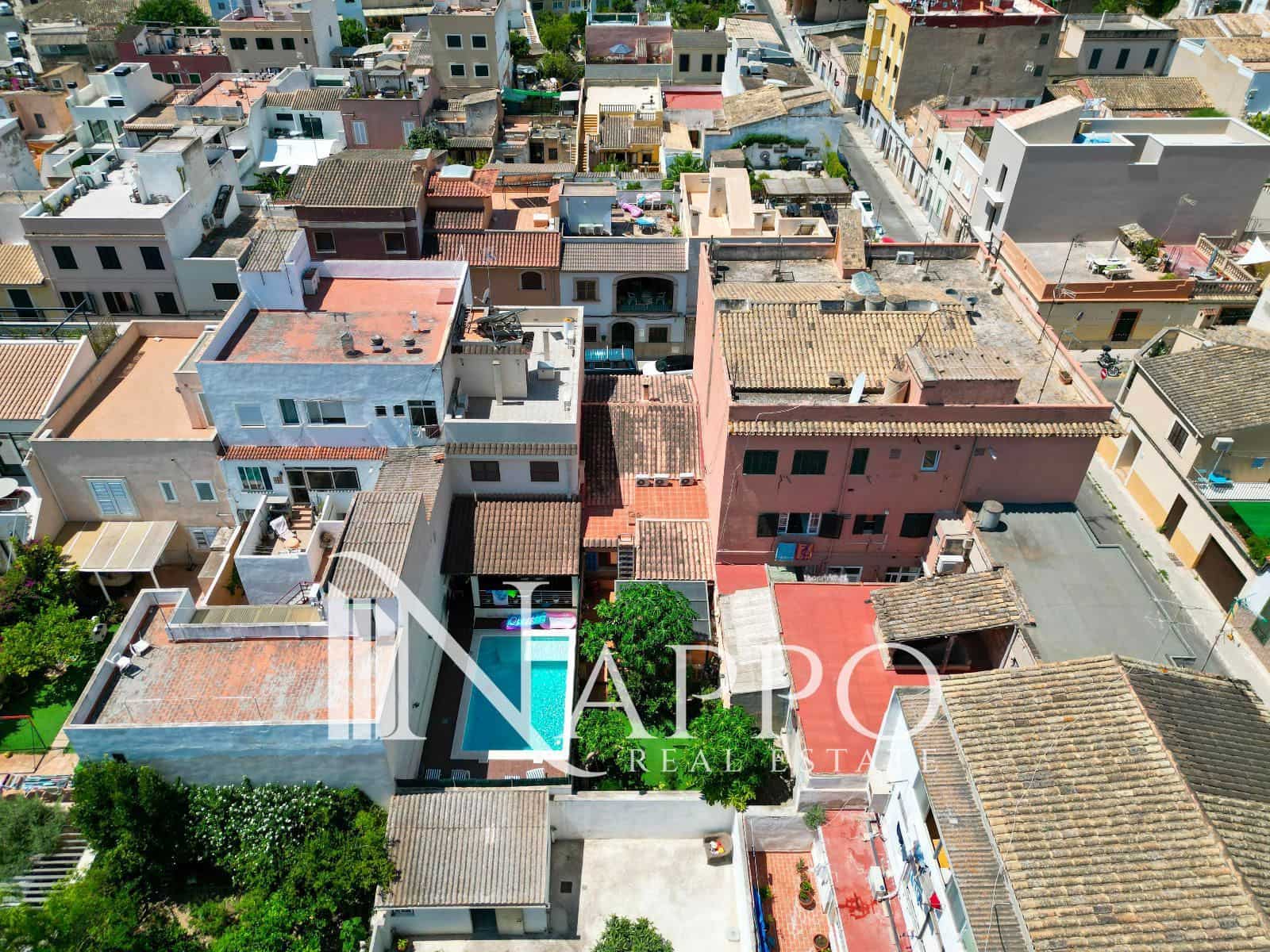 2 slaapkamer Huis te koop in Palma de Mallorca met garage - € 550.000 (Ref: 9111665)