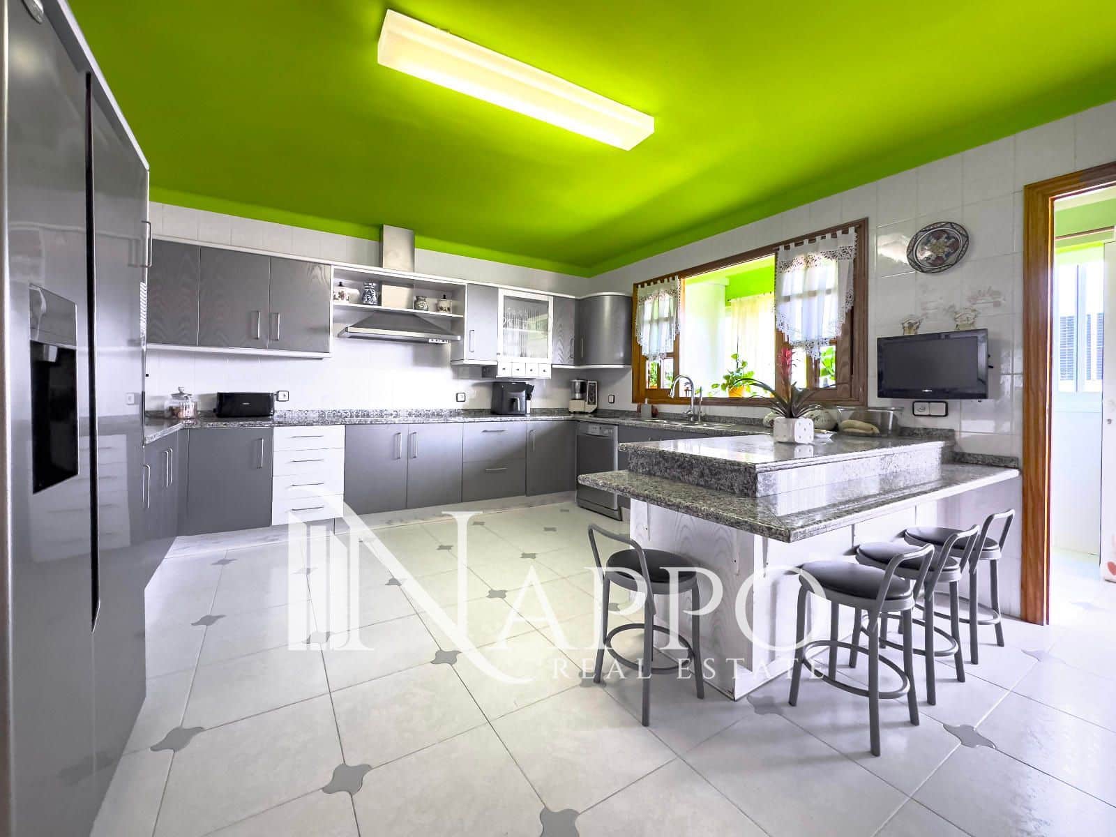 5 soverom Villa til salgs i Llucmajor med svømmebasseng garasje - € 950 000 (Ref: 9115405)