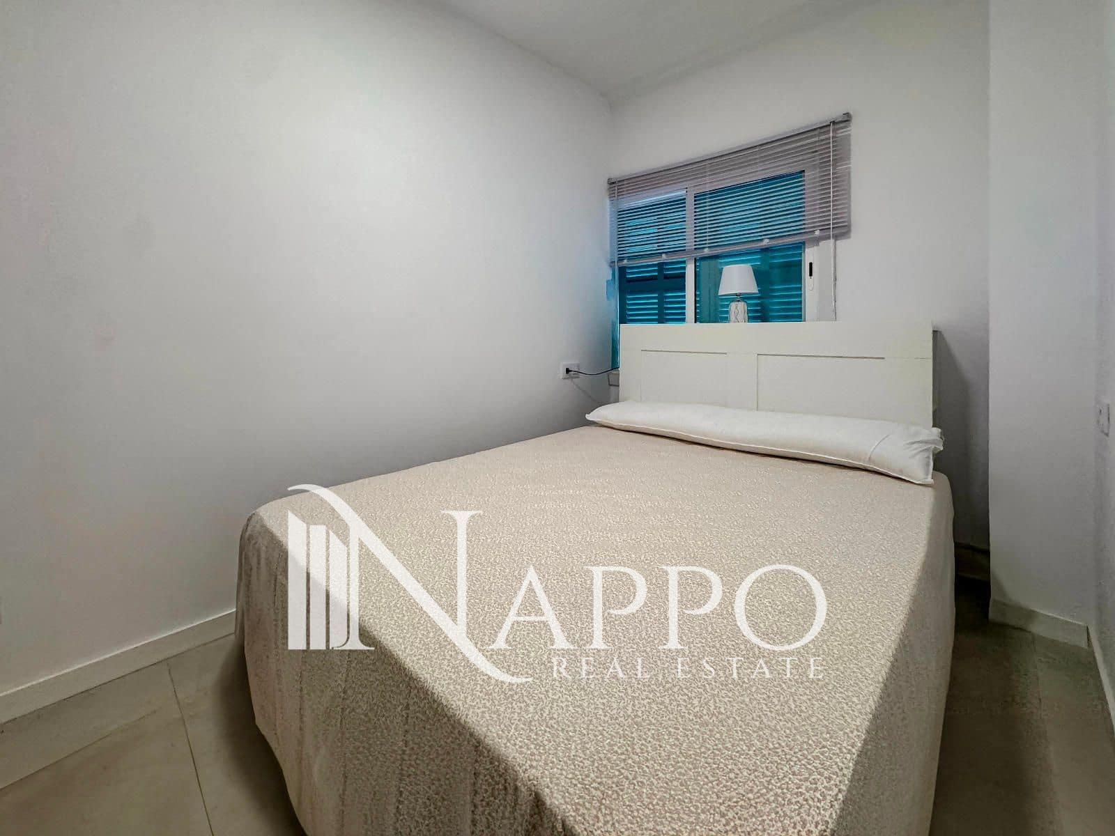 2 quarto Apartamento para arrendar em Cala Mayor com garagem - 1 800 € (Ref: 9123559)