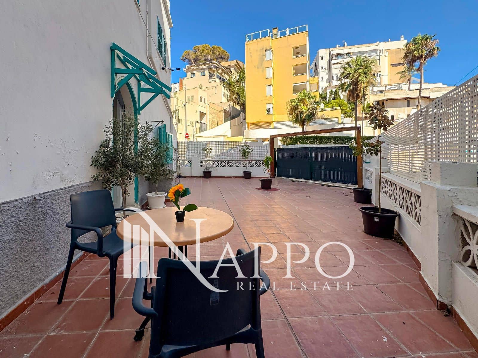 2 quarto Apartamento para arrendar em Cala Mayor com garagem - 1 800 € (Ref: 9123559)