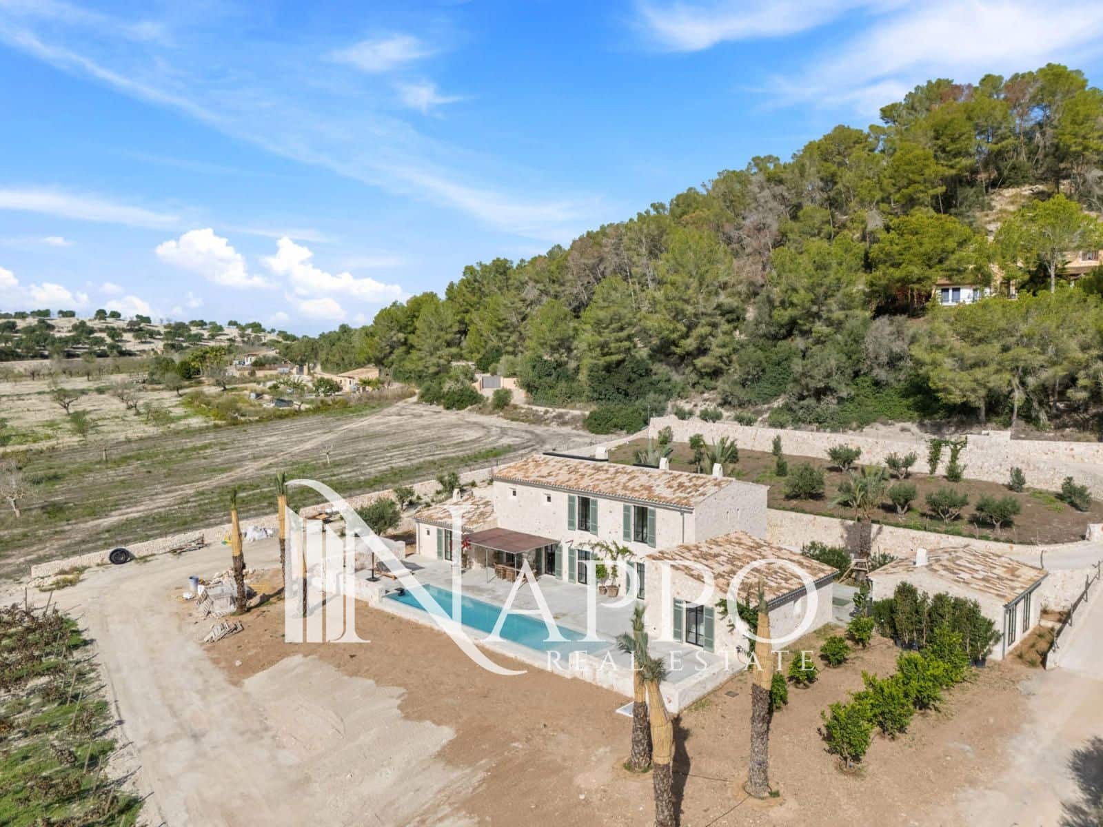 5 sypialnia Willa na sprzedaż w Montuiri z basenem garażem - 5 900 000 € (Ref: 9123861)