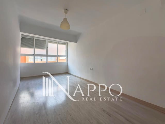 3 soveværelse Lejlighed til salg i El Camp d'en Serralta, Palma de Mallorca - € 375.000 (Ref: 9127234)