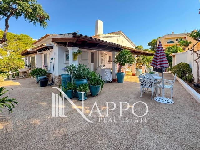 2 soveværelse Byhus til salg i Magalluf, Calvià - € 1.250.000 (Ref: 9131379)
