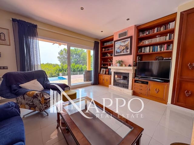 6 soverom Villa til salgs i Palmanova, Calvià med garasje - € 2 550 000 (Ref: 9170538)