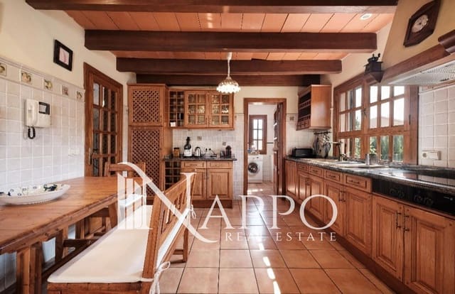 5 soveværelse Villa til leje i Son Ferrer, Calvià med swimmingpool garage - € 3.500 (Ref: 9172324)