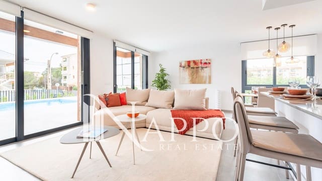 3 soverom Villa til salgs i Cala Ratjada, Capdepera med svømmebasseng garasje - € 970 000 (Ref: 9175519)