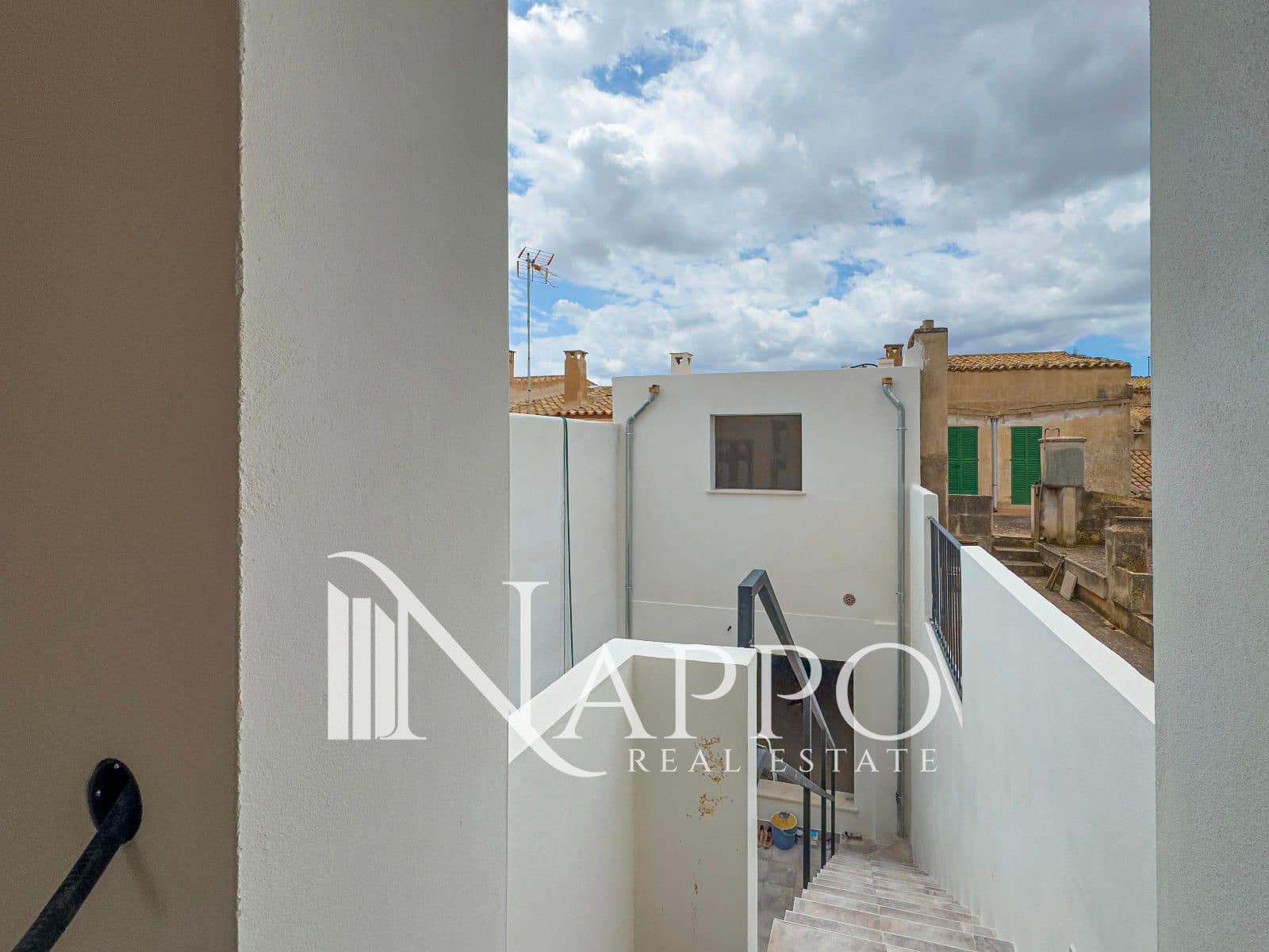 4 soveværelse Byhus til salg i Llucmajor med garage - € 590.000 (Ref: 9176971)