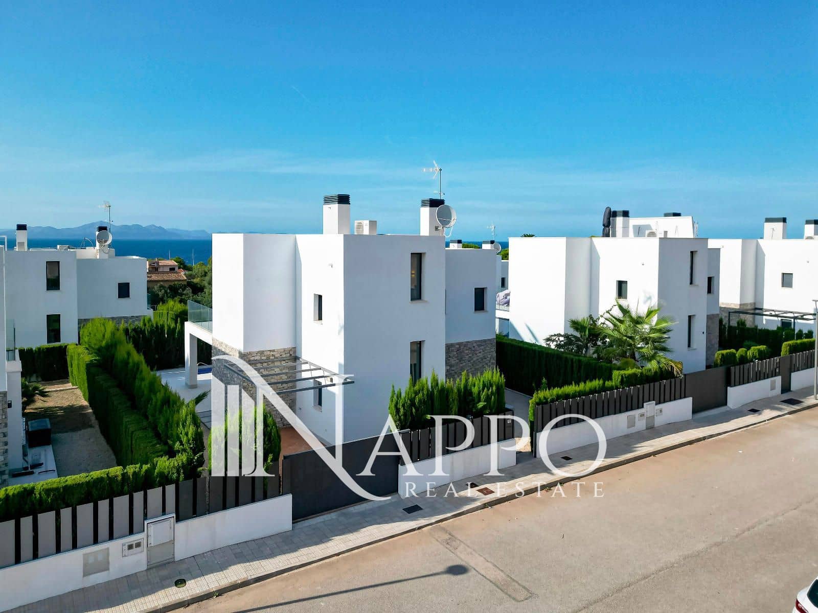 3 soveværelse Villa til salg i Arta med swimmingpool - € 1.270.000 (Ref: 9180193)