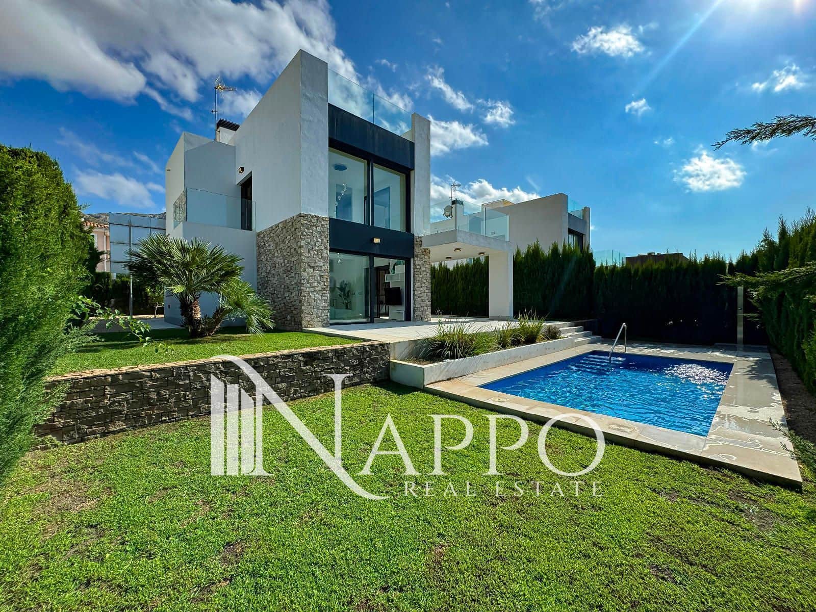 3 soveværelse Villa til salg i Arta med swimmingpool - € 1.270.000 (Ref: 9180193)