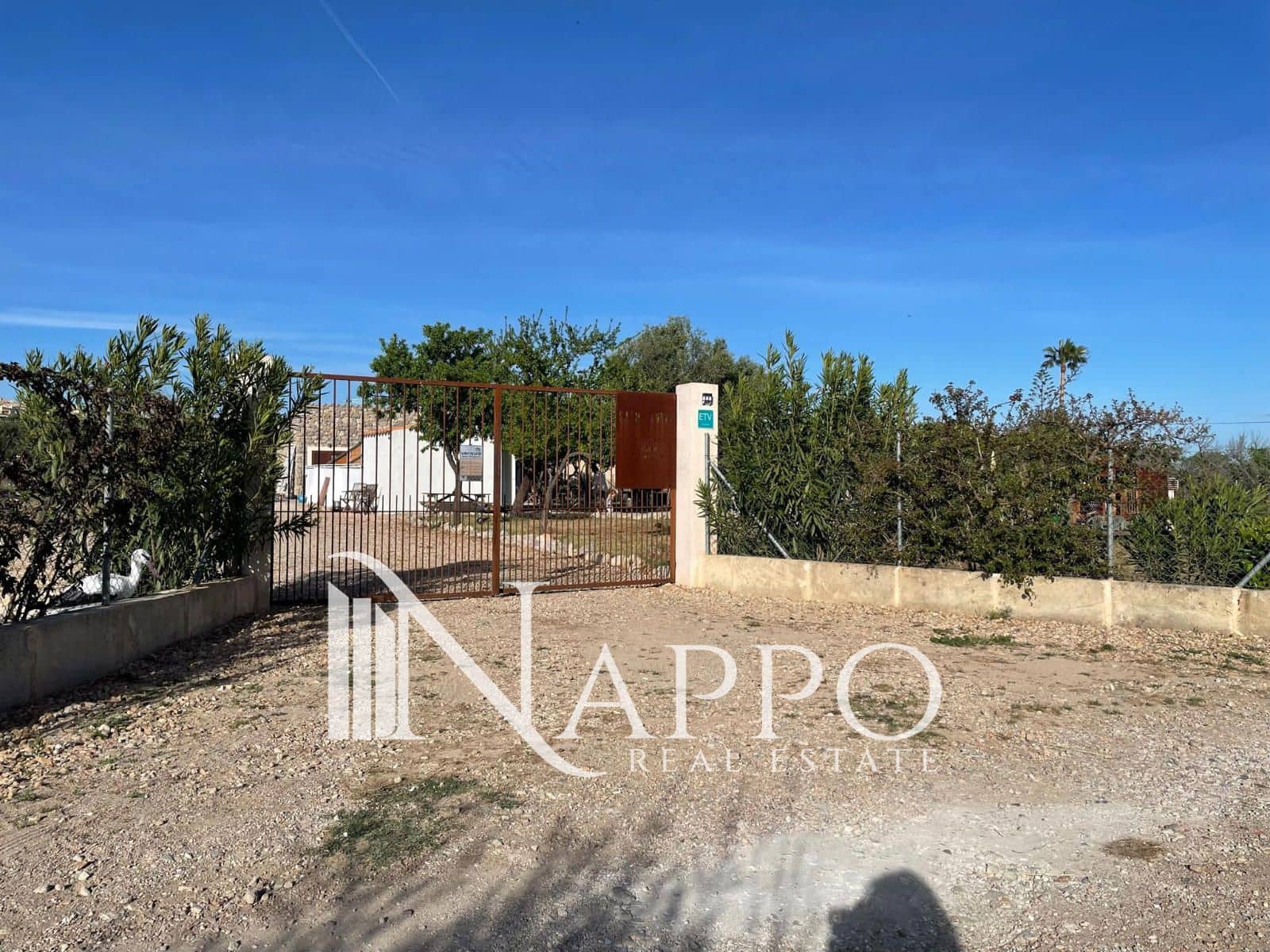 2 soveværelse Villa til salg i Campanet med swimmingpool garage - € 749.000 (Ref: 9181990)