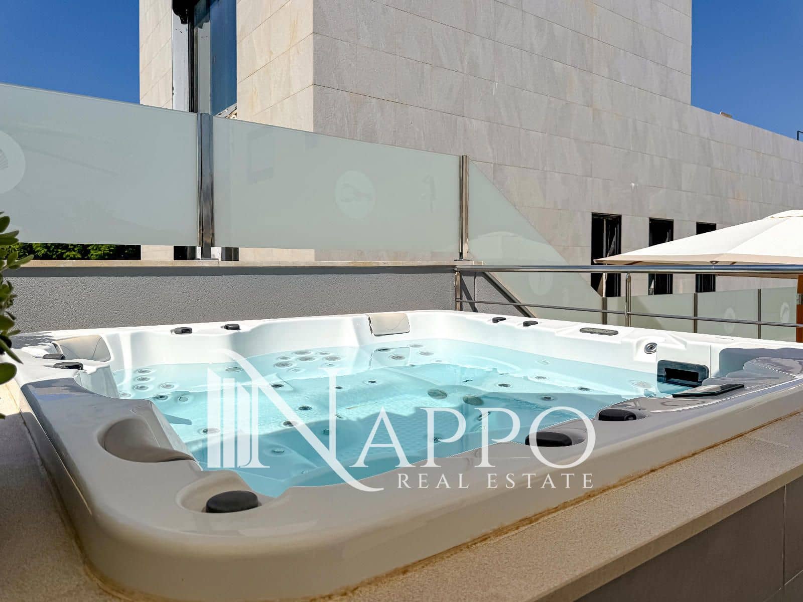 3 soveværelse Villa til salg i Llucmajor med swimmingpool garage - € 1.550.000 (Ref: 9187757)