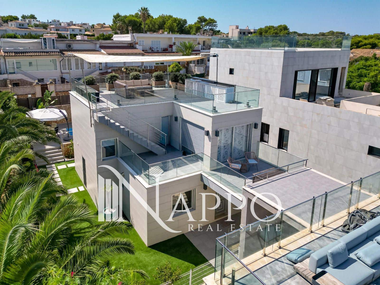 3 soveværelse Villa til salg i Llucmajor med swimmingpool garage - € 1.550.000 (Ref: 9187757)