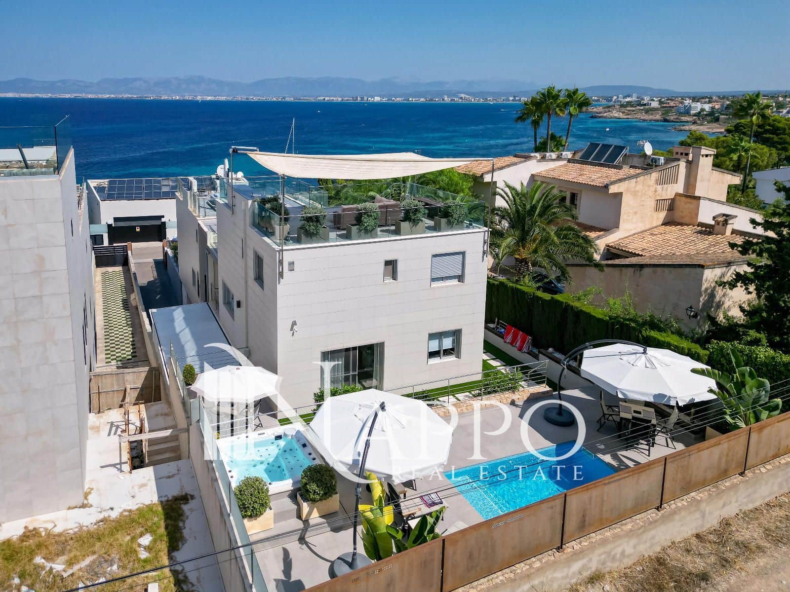 3 soveværelse Villa til salg i Llucmajor med swimmingpool garage - € 1.550.000 (Ref: 9187757)