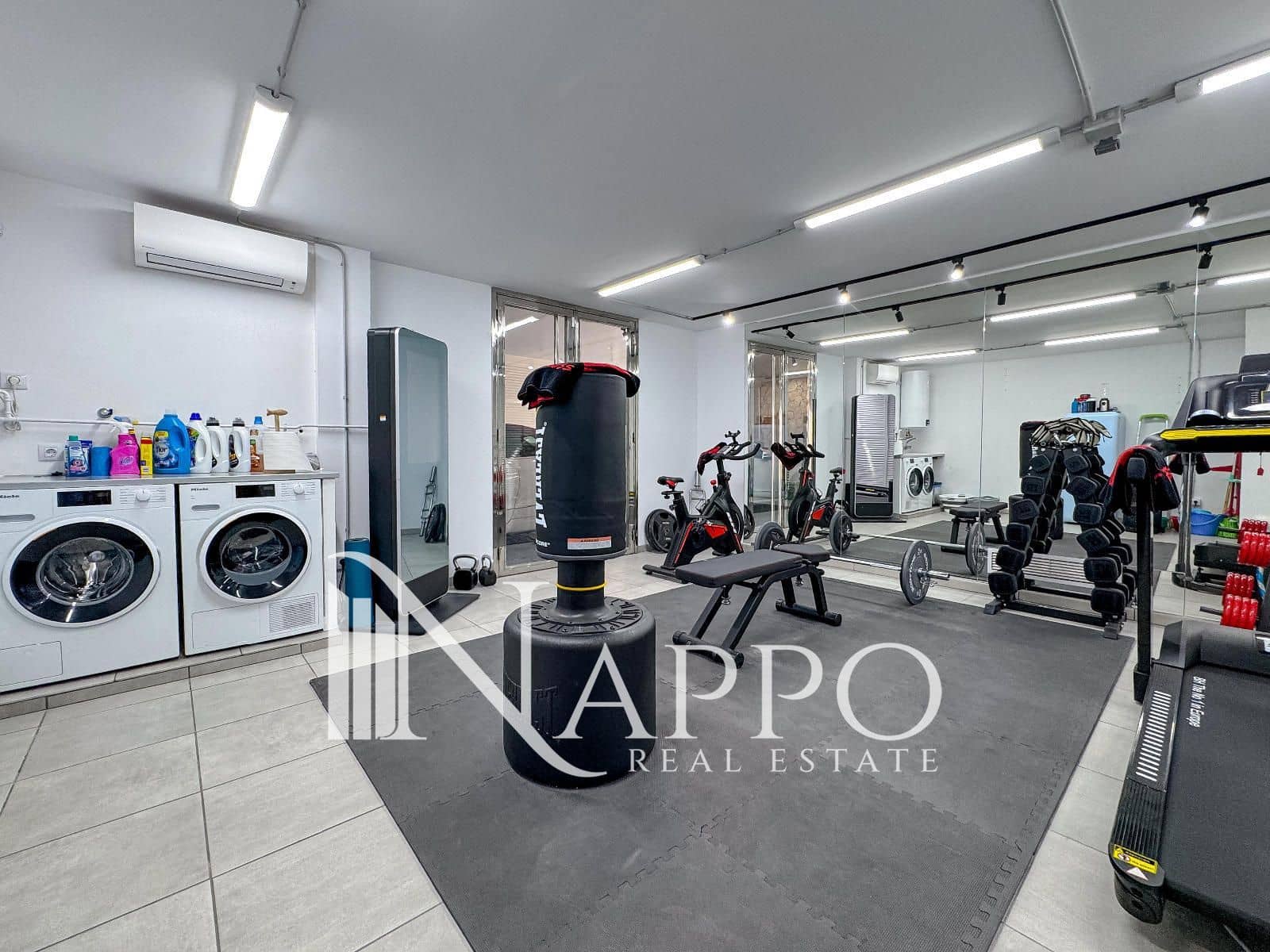 3 soveværelse Villa til salg i Llucmajor med swimmingpool garage - € 1.550.000 (Ref: 9187757)