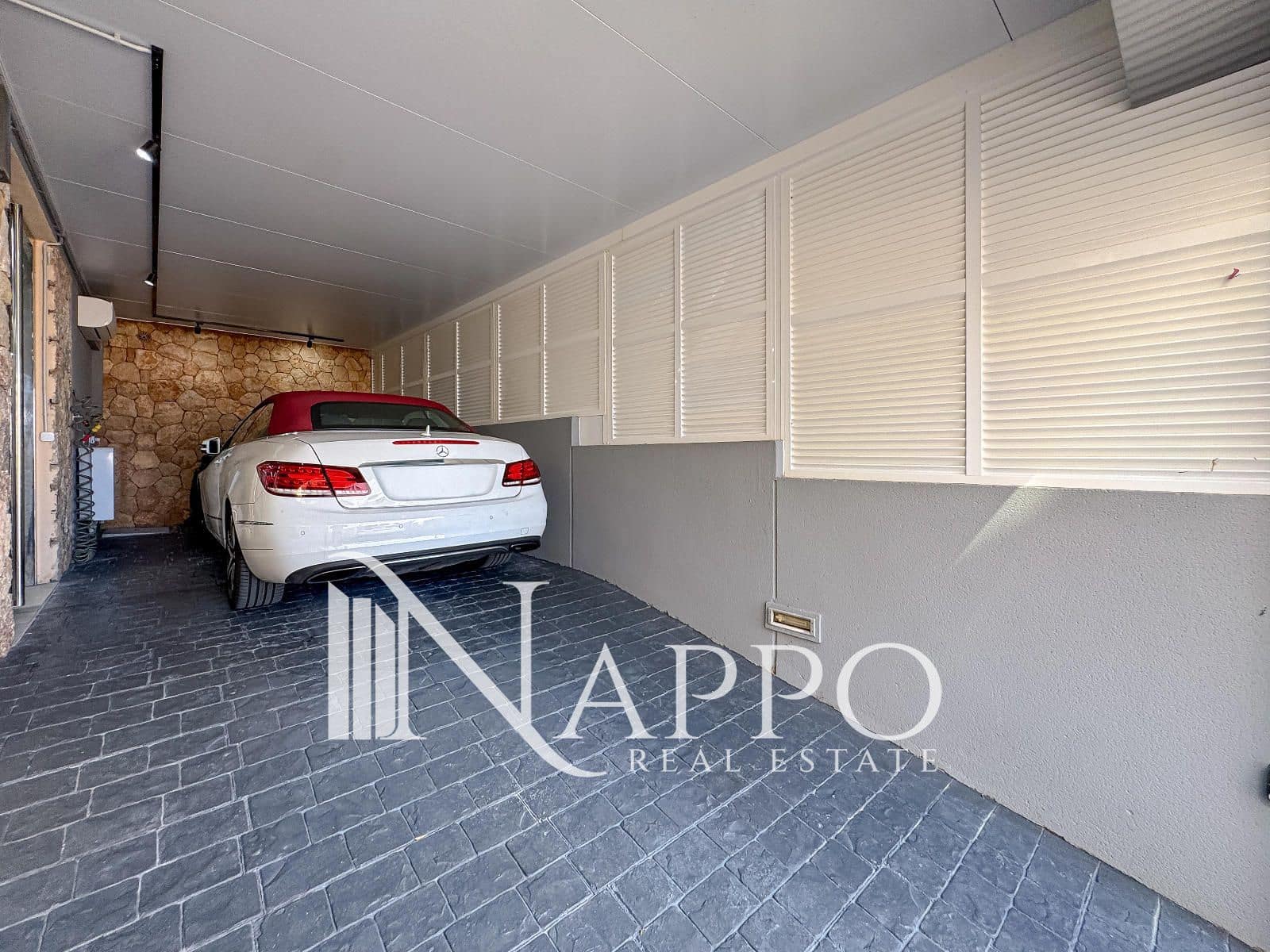 3 soveværelse Villa til salg i Llucmajor med swimmingpool garage - € 1.550.000 (Ref: 9187757)