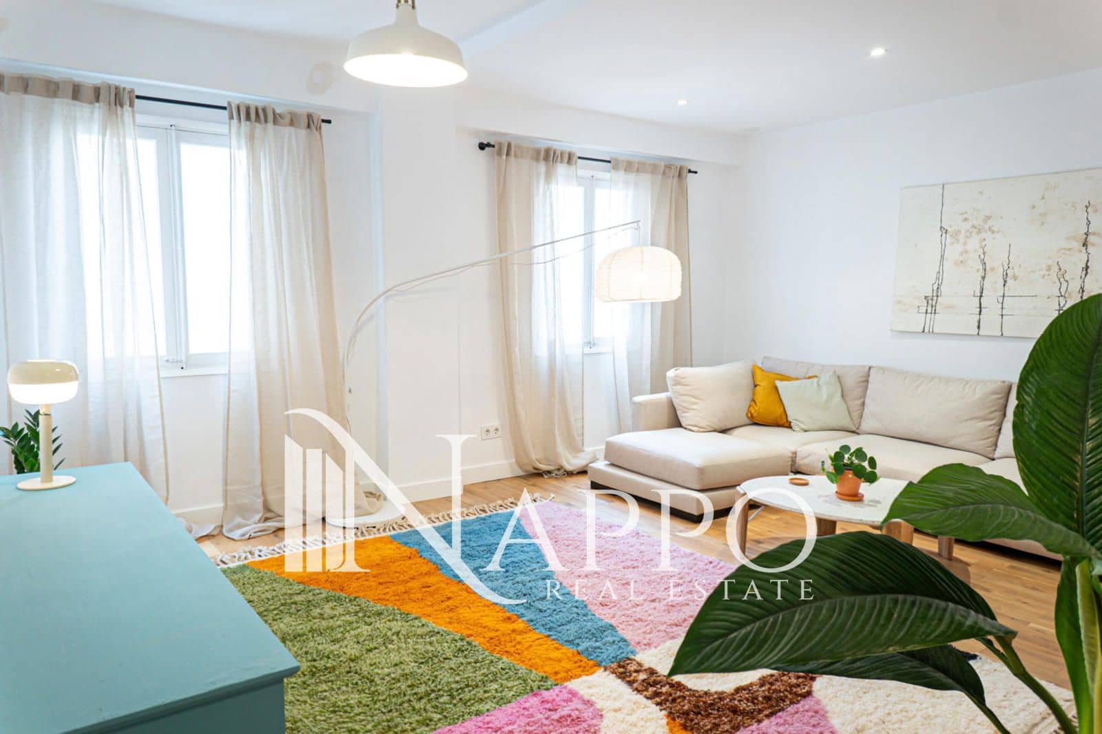 2 bedroom Flat for rent in Palma de Mallorca - € 1,700 (Ref: 9189878)