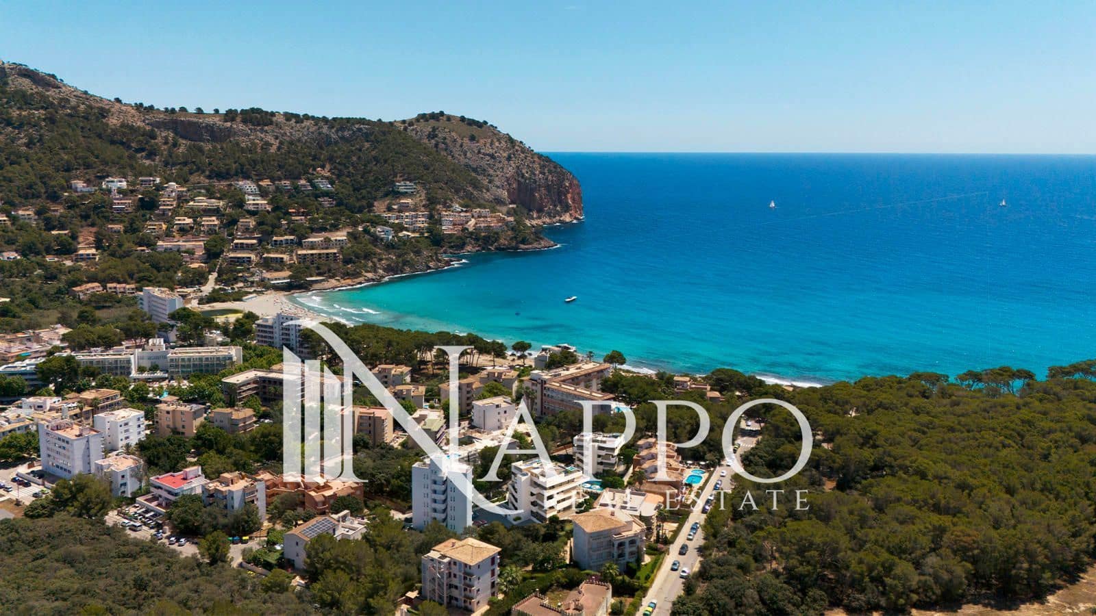 2 bedroom Flat for sale in Capdepera with pool garage - € 500,000 (Ref: 9193129)