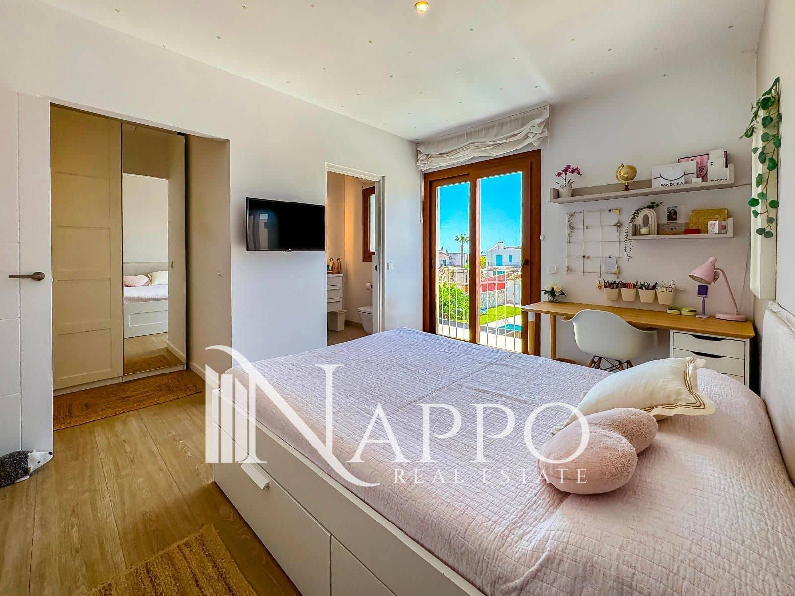 4 bedroom Villa for rent in Marratxi with pool garage - € 3,600 (Ref: 9203154)