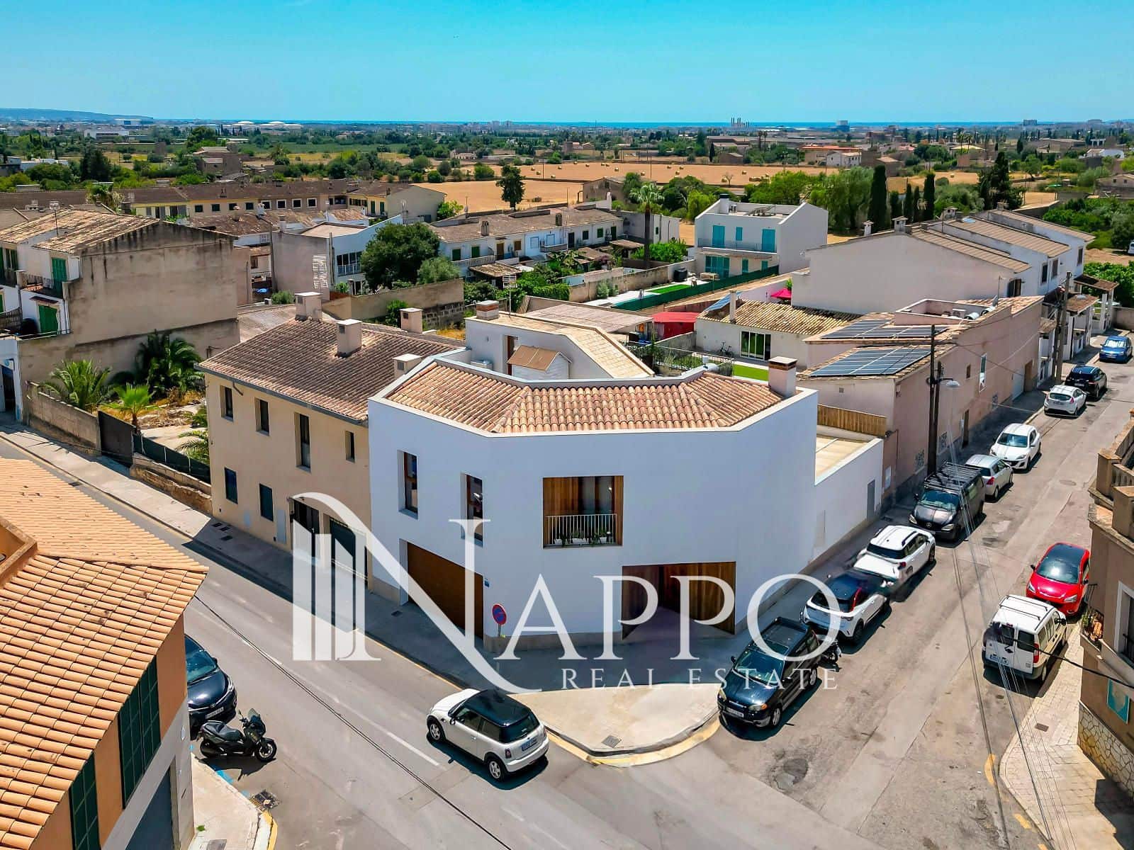 4 bedroom Villa for rent in Marratxi with pool garage - € 3,600 (Ref: 9203154)
