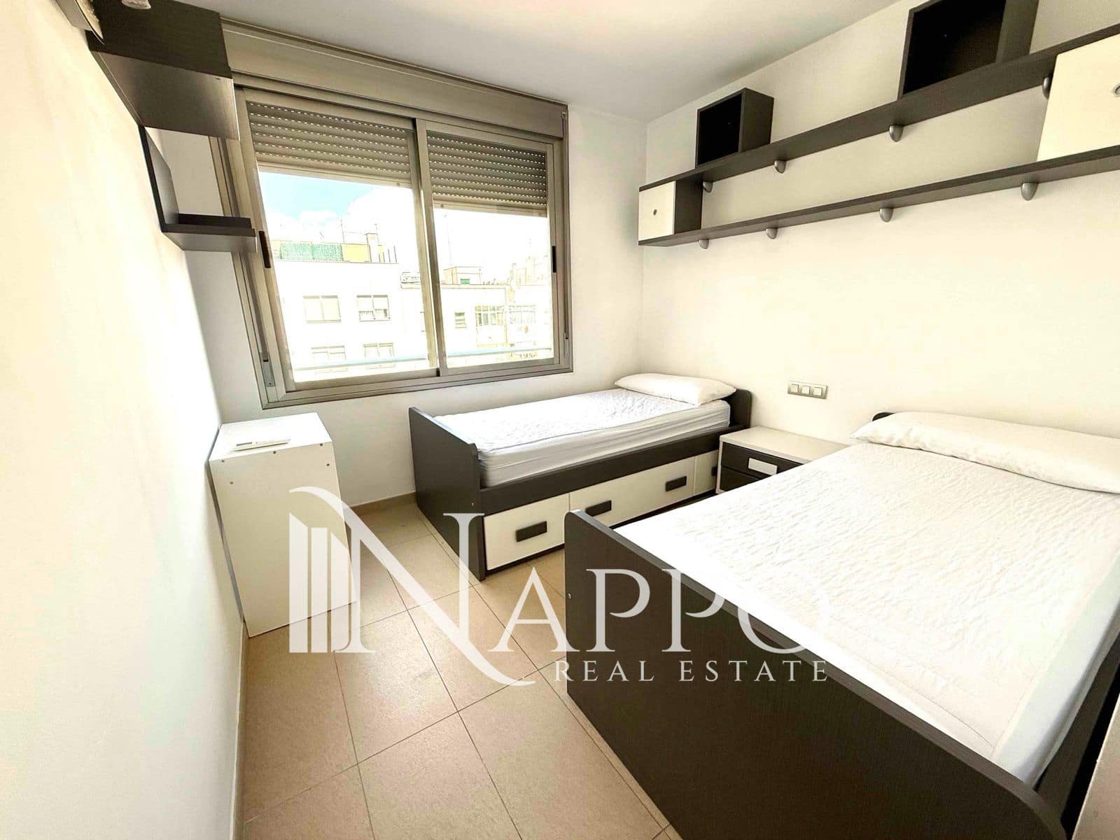 3 slaapkamer Flat te huur in Palma de Mallorca - € 1.800 (Ref: 9228014)