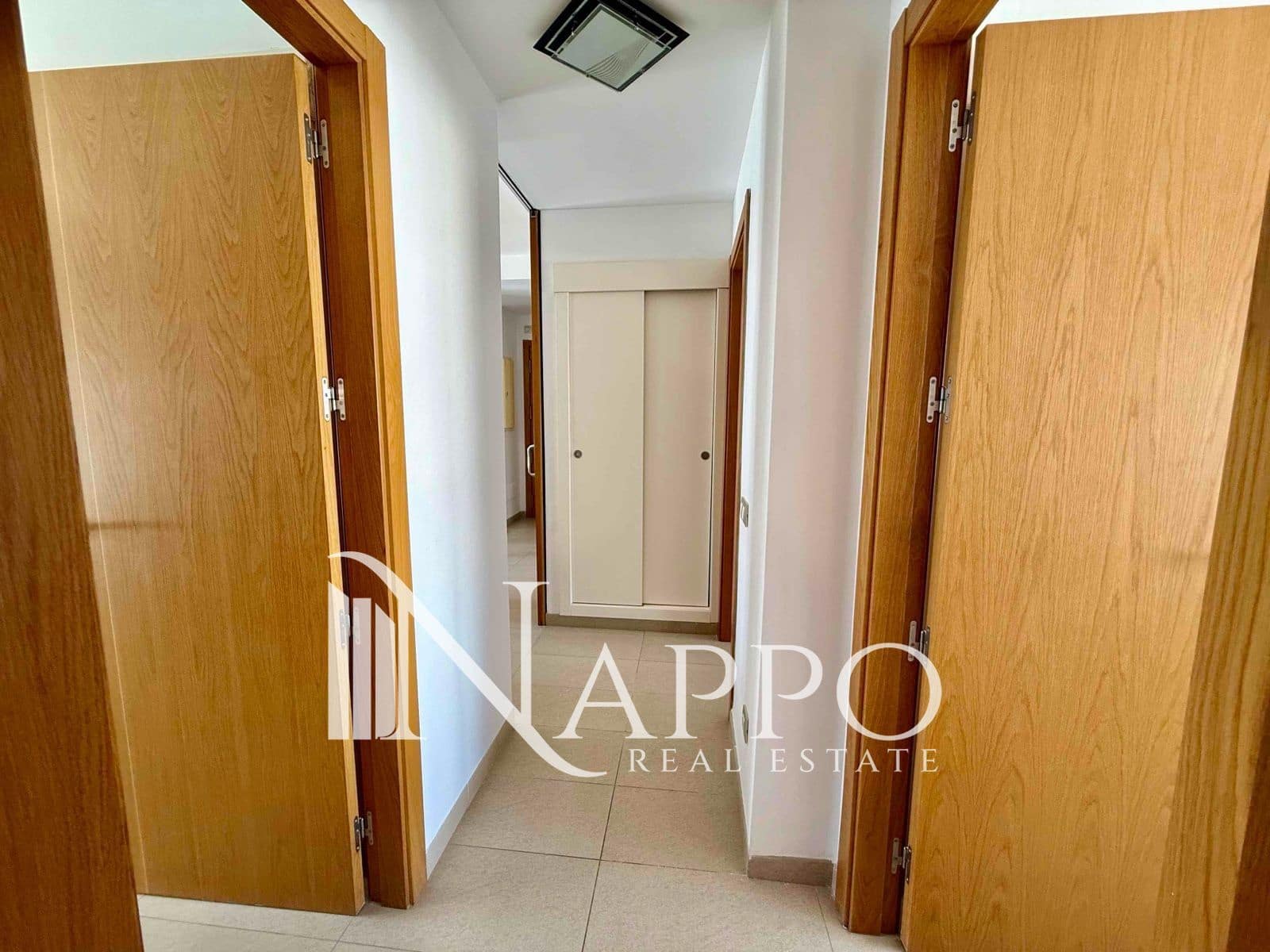 3 slaapkamer Flat te huur in Palma de Mallorca - € 1.800 (Ref: 9228014)