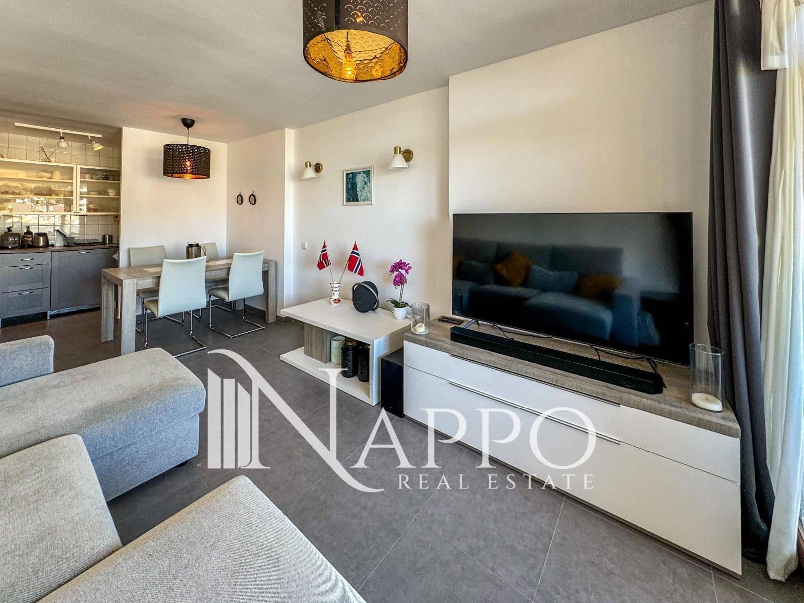 2 soverom Leilighet til salgs i Cala Mayor - € 349 000 (Ref: 9249481)