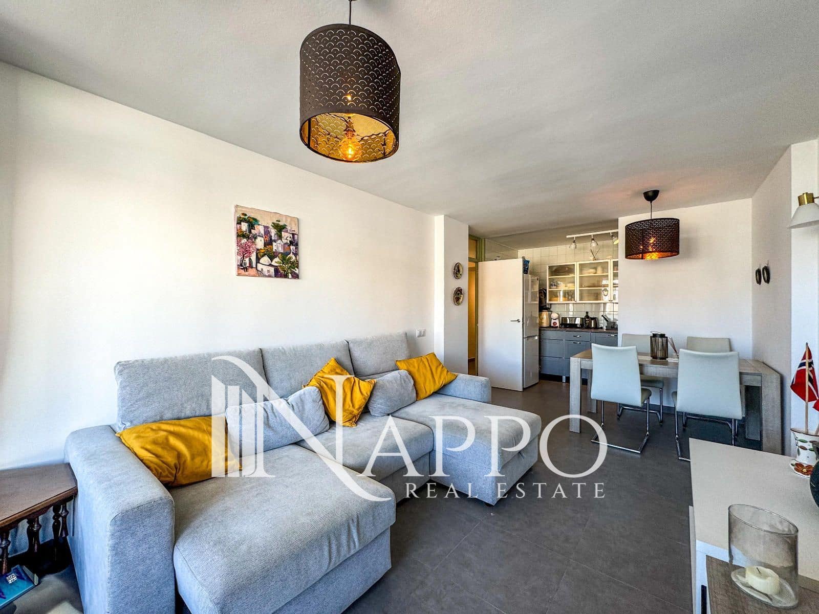 2 soverom Leilighet til salgs i Cala Mayor - € 349 000 (Ref: 9249481)