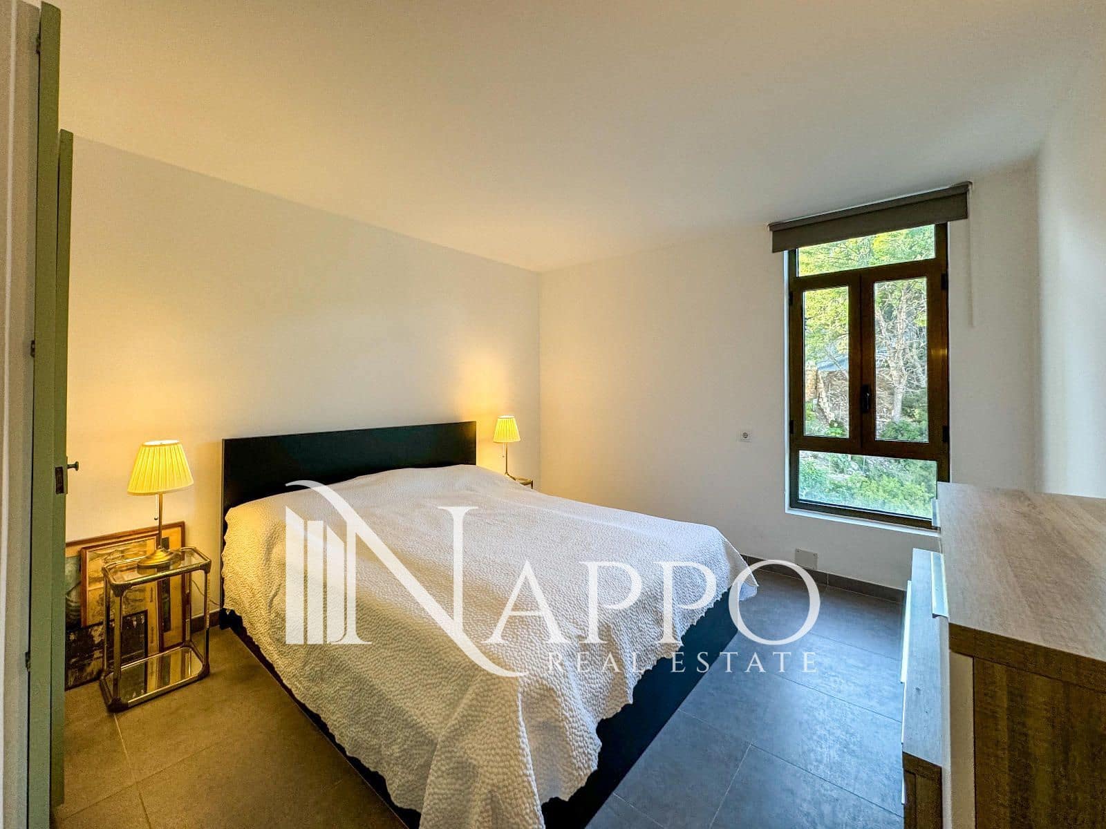 2 soverom Leilighet til salgs i Cala Mayor - € 349 000 (Ref: 9249481)