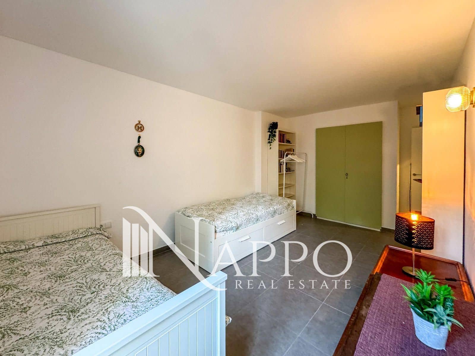 2 soverom Leilighet til salgs i Cala Mayor - € 349 000 (Ref: 9249481)