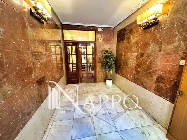 Wohnung zu verkaufen in Pacífico, Madrid Stadt - 540.000 € (Ref: 9256299)