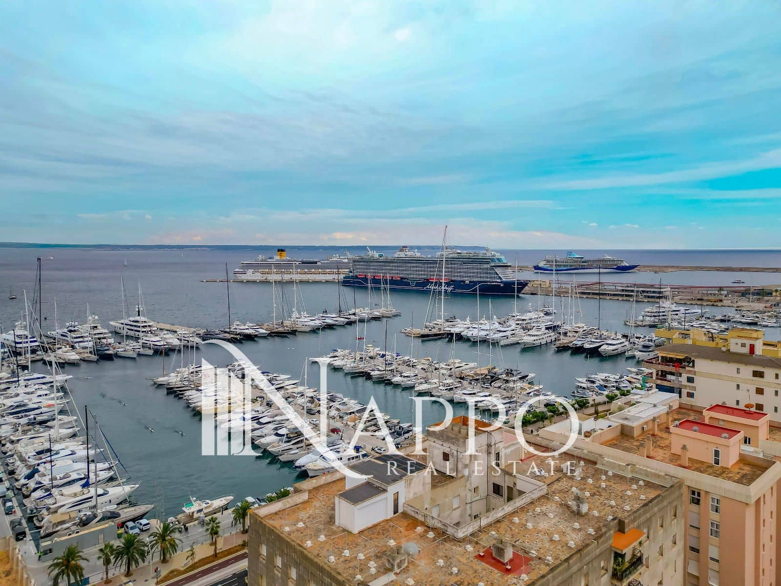 3 makuuhuone Kattohuoneisto myytävänä paikassa Palma de Mallorca mukana uima-altaan 
autotalli - 1 495 000 € (Ref: 9302933)