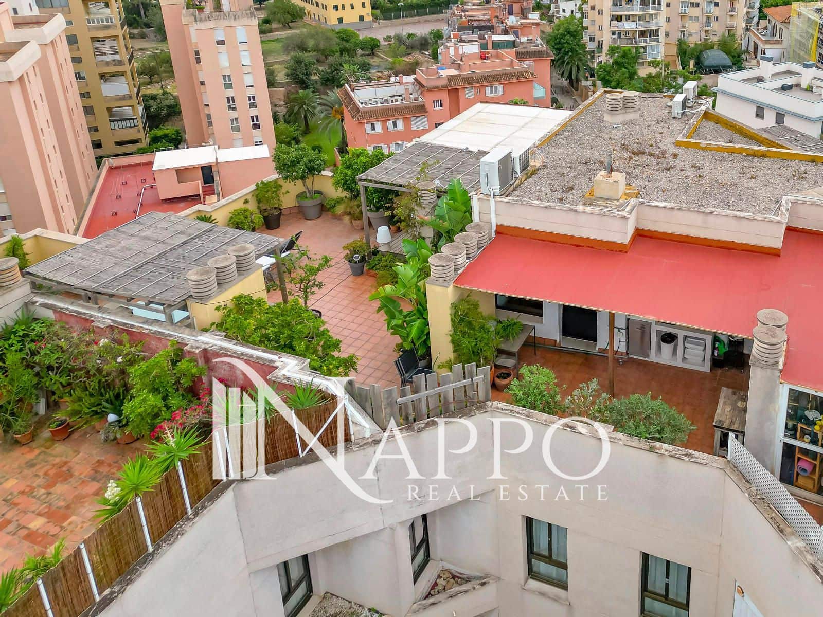 3 makuuhuone Kattohuoneisto myytävänä paikassa Palma de Mallorca mukana uima-altaan 
autotalli - 1 495 000 € (Ref: 9302933)