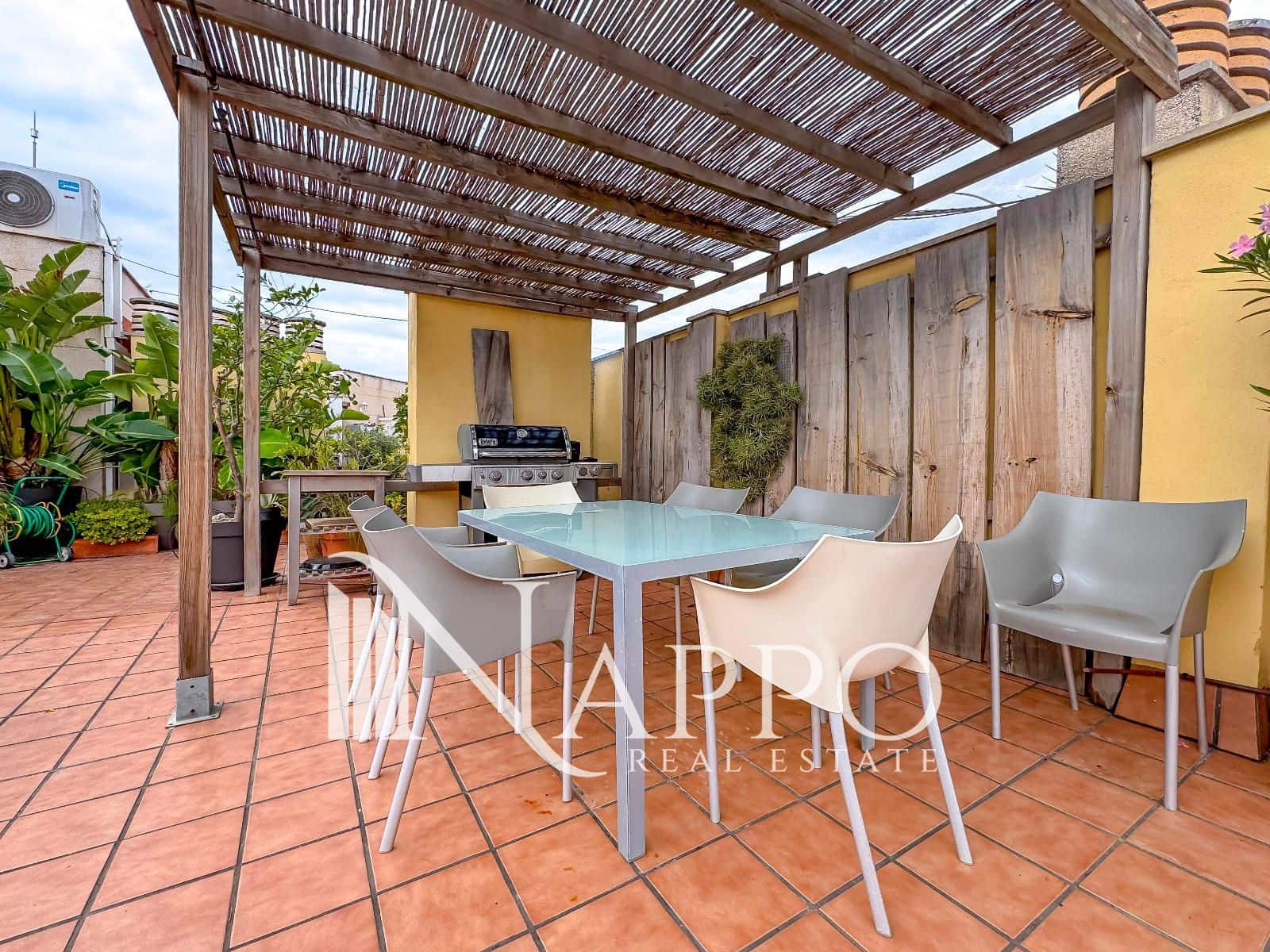 3 makuuhuone Kattohuoneisto myytävänä paikassa Palma de Mallorca mukana uima-altaan 
autotalli - 1 495 000 € (Ref: 9302933)