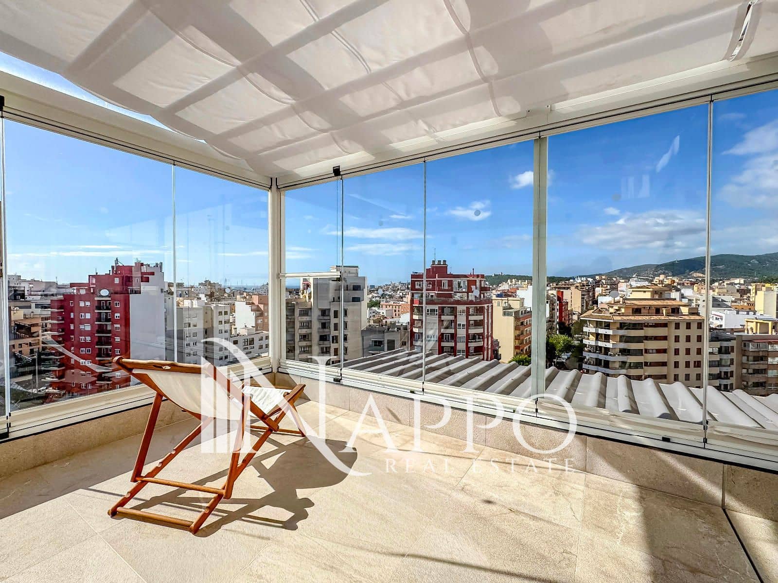 2 soveværelse Penthouse til salg i Palma de Mallorca med garage - € 575.000 (Ref: 9303058)