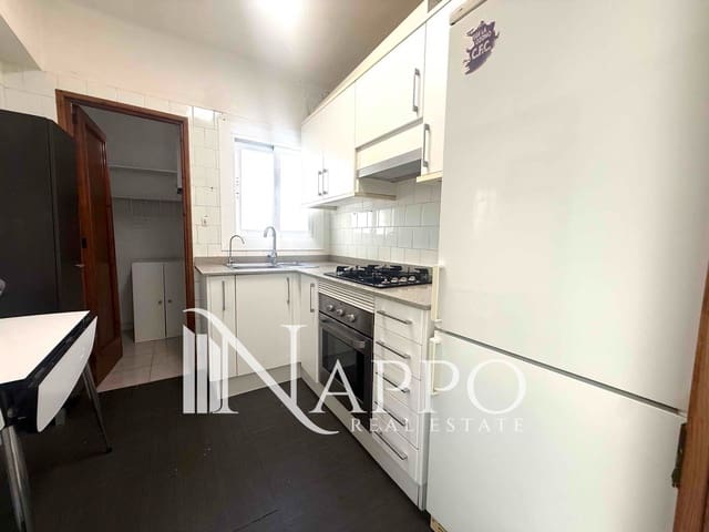 Ático de 3 habitaciones en Pere Garau, Palma de Mallorca en venta - 290.000 € (Ref: 9303847)