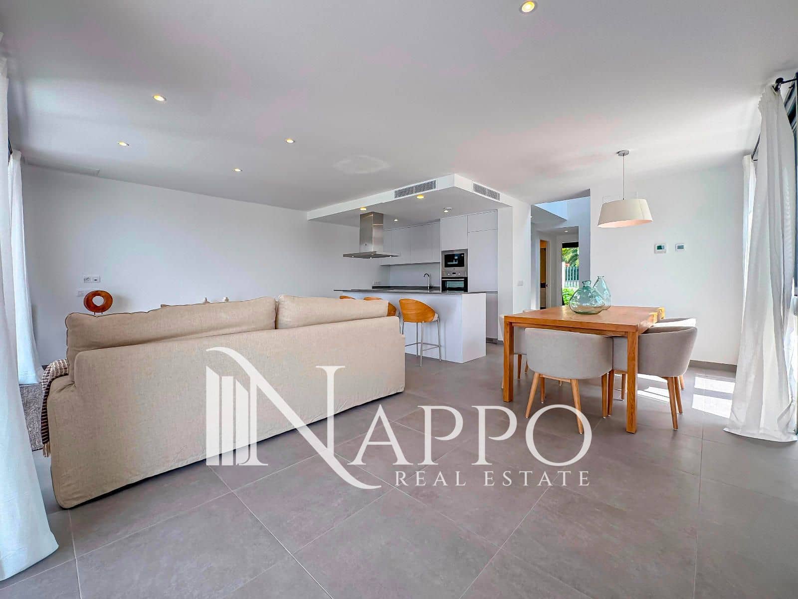 3 bedroom Villa for sale in Capdepera with pool garage - € 875,000 (Ref: 9308048)