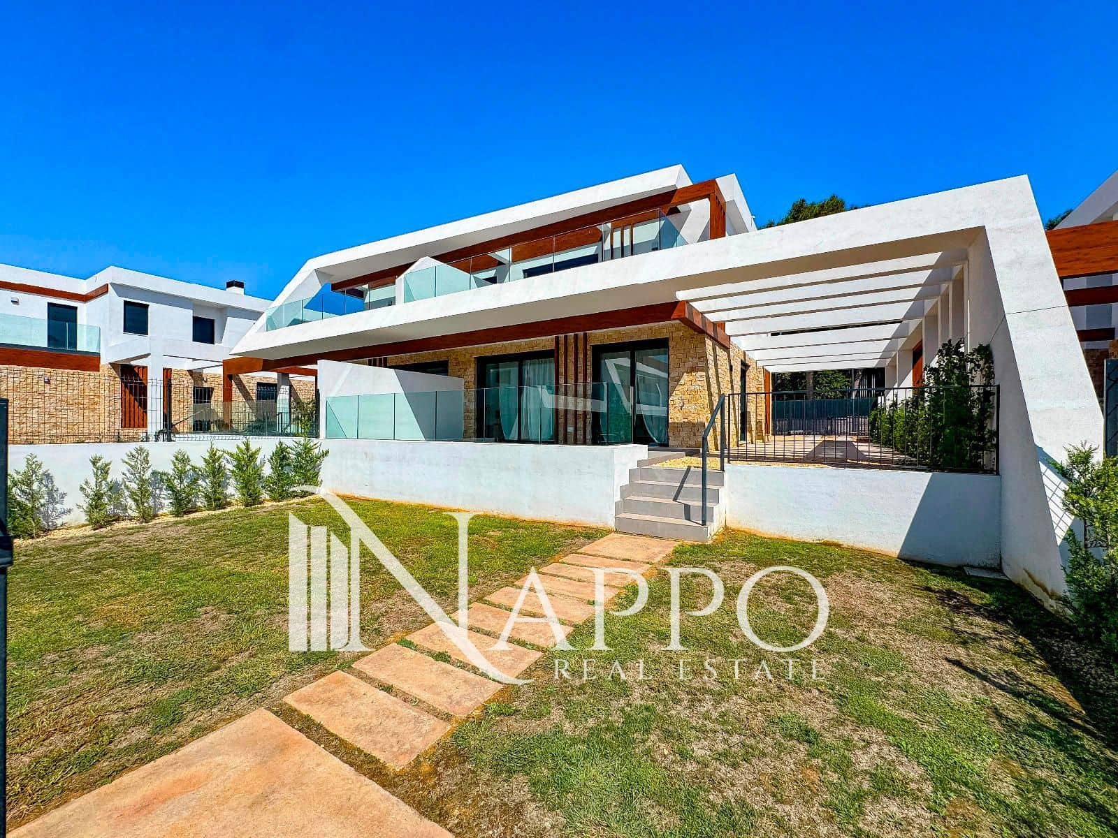 3 bedroom Villa for sale in Capdepera with pool garage - € 875,000 (Ref: 9308048)