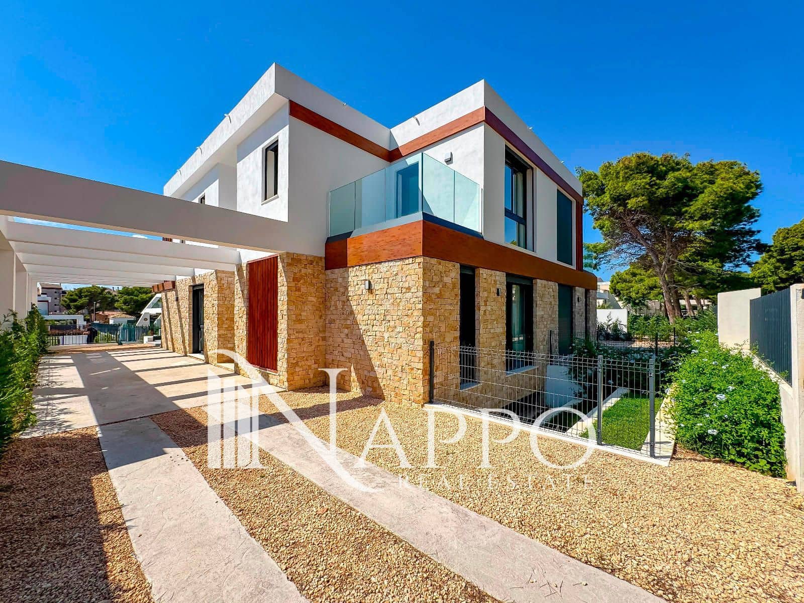 3 bedroom Villa for sale in Capdepera with pool garage - € 875,000 (Ref: 9308048)
