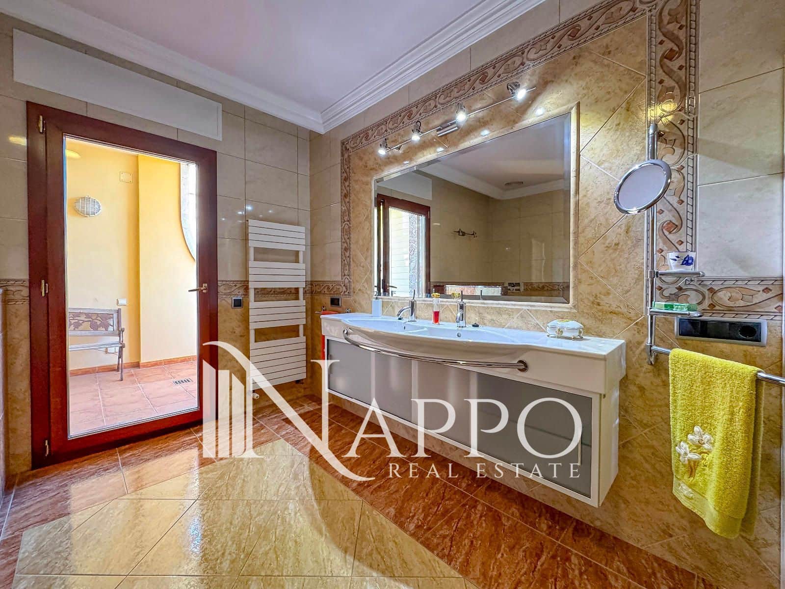 4 bedroom Townhouse for sale in Inca with pool garage - € 1,400,000 (Ref: 9322698)