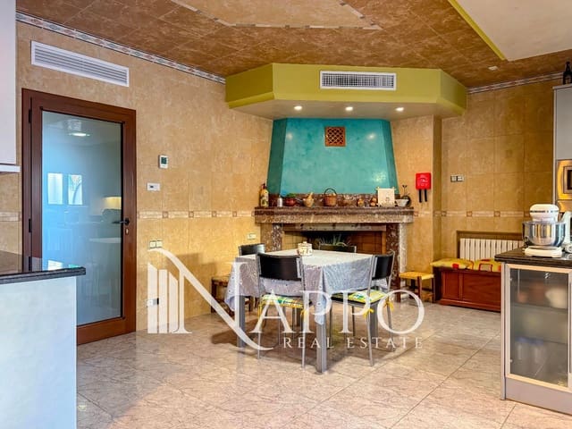 4 sovrum Hus till salu i Inca med pool garage - 1 400 000 € (Ref: 9322698)