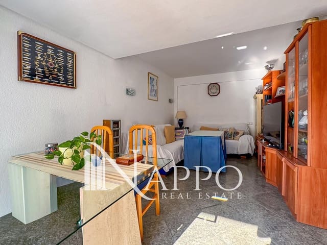 2 soverom Leilighet til salgs i Cala Mayor, Palma de Mallorca - € 350 000 (Ref: 9328623)