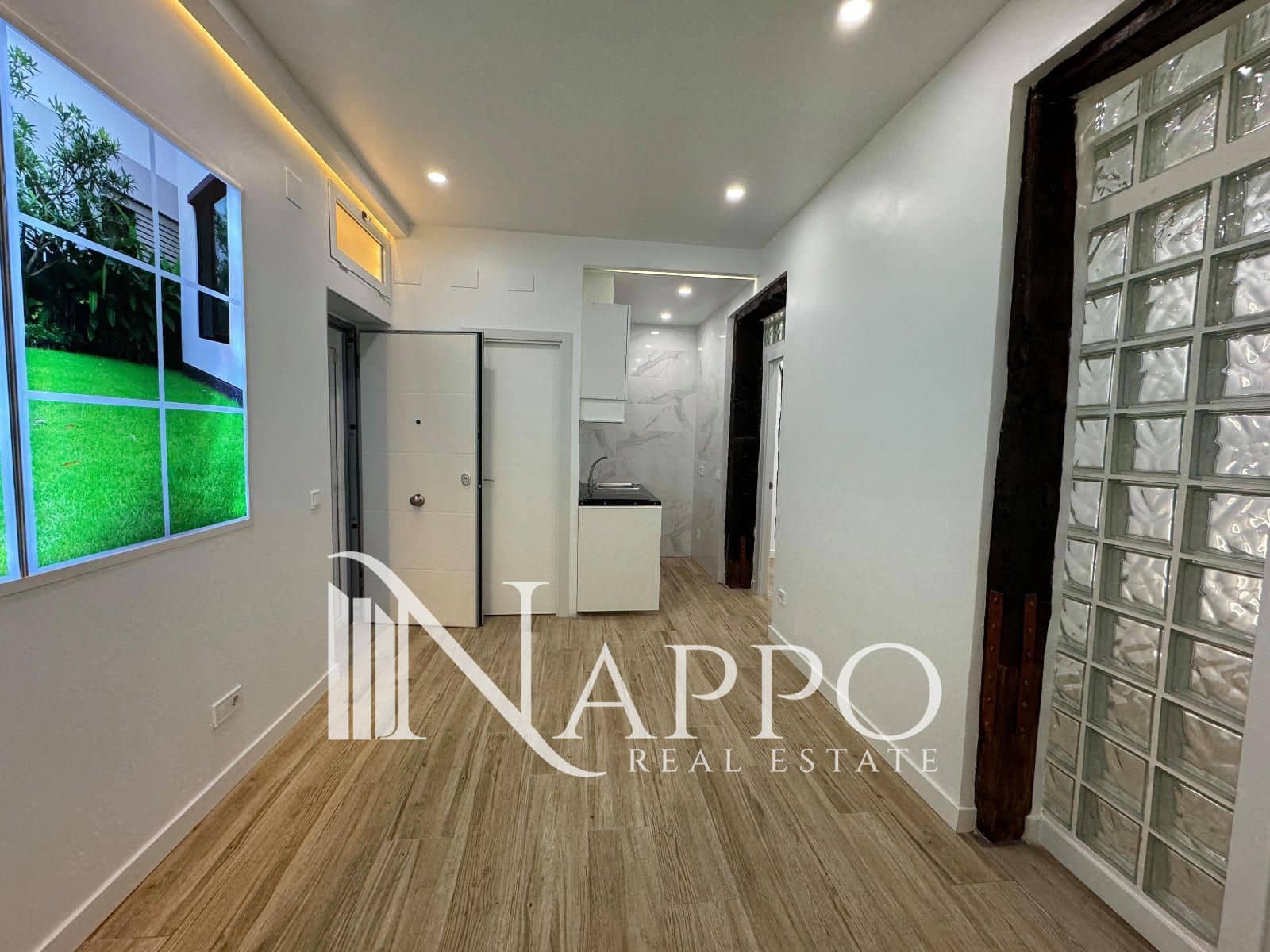 2 soveværelse Lejlighed til salg i Madrid by - € 280.000 (Ref: 9330145)