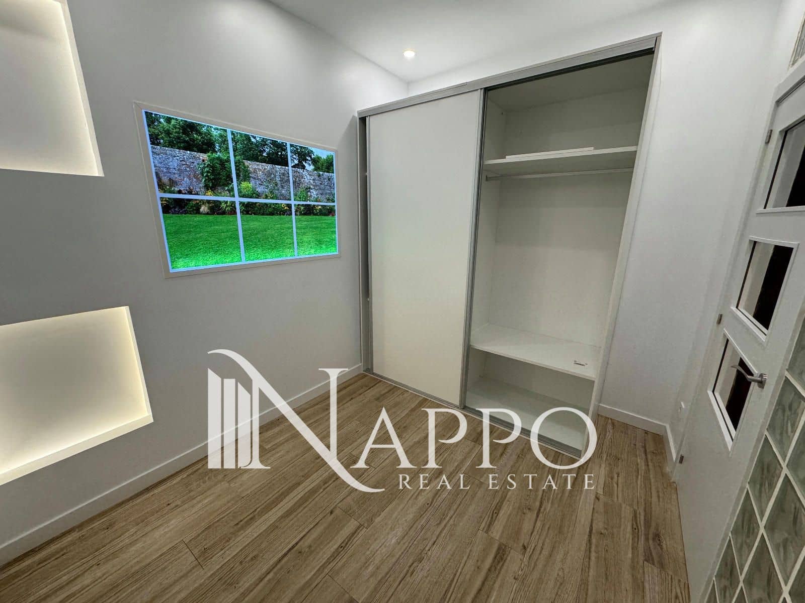 2 soveværelse Lejlighed til salg i Madrid by - € 280.000 (Ref: 9330145)